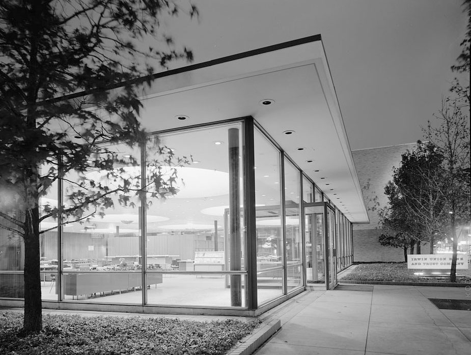 Photo of Irwin Bank being used as an example of good office design